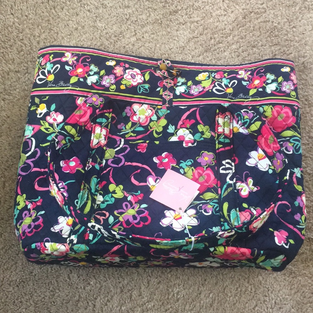 Vera Bradley Vera bag in Ribbons
